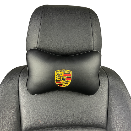 Подушки под шею Подушка под шею черная с вышивкой Porsche